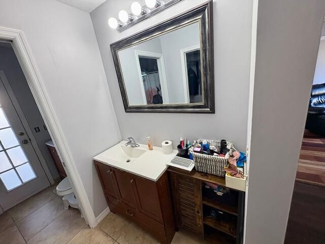 待售: $385,000 (3 贝兹, 2 浴室, 1908 平方英尺)