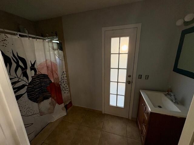 待售: $385,000 (3 贝兹, 2 浴室, 1908 平方英尺)