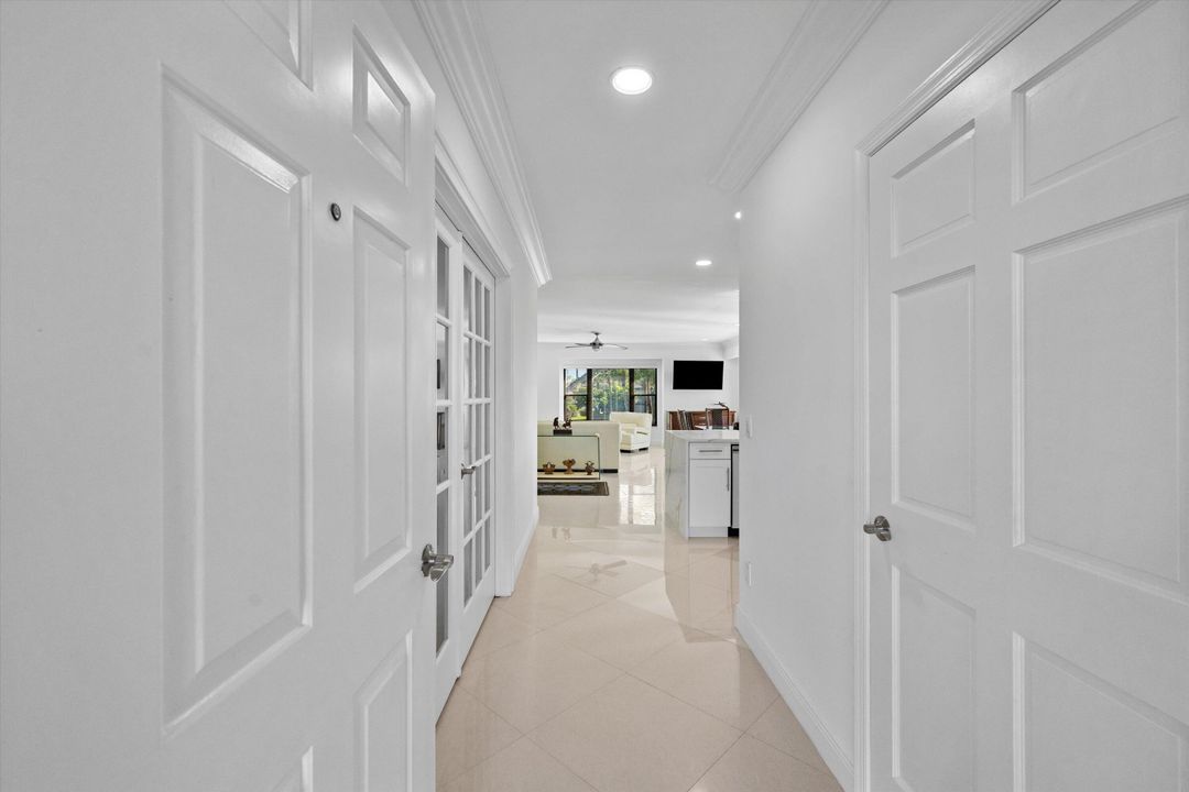 На продажу: $915,000 (3 спален, 3 ванн, 1800 Квадратных фут)