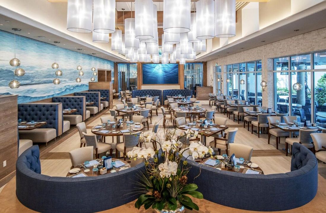 出租: $45,000 (5 贝兹, 5 浴室, 4633 平方英尺)