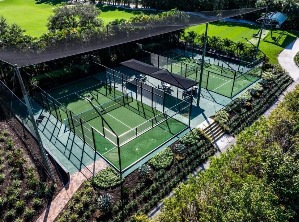 出租: $45,000 (5 贝兹, 5 浴室, 4633 平方英尺)