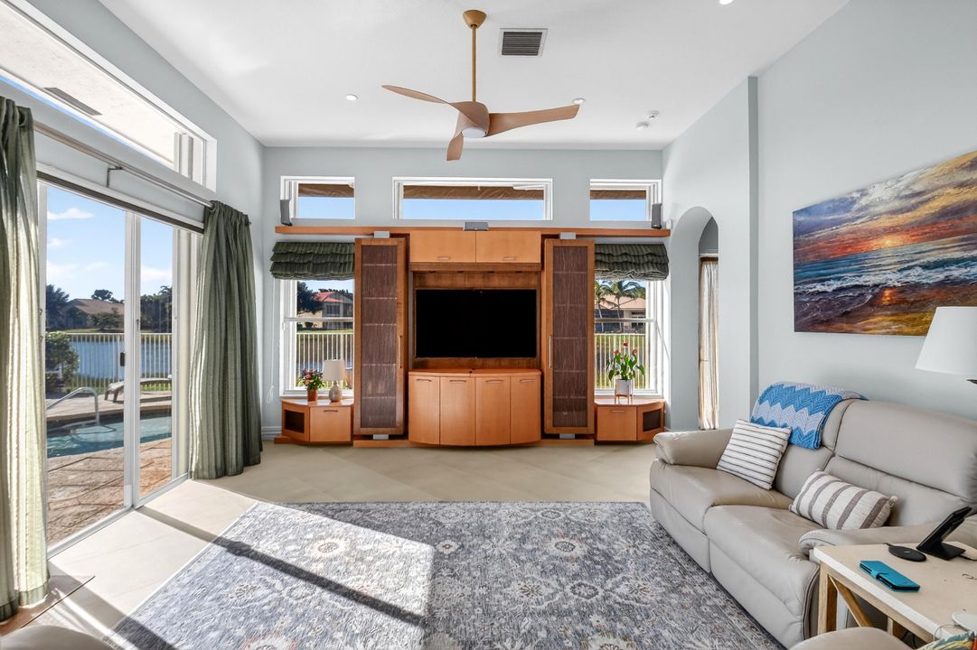 For Sale: $1,300,000 (4 beds, 3 baths, 3161 Square Feet)