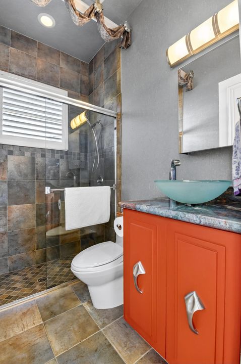 For Sale: $1,300,000 (4 beds, 3 baths, 3161 Square Feet)