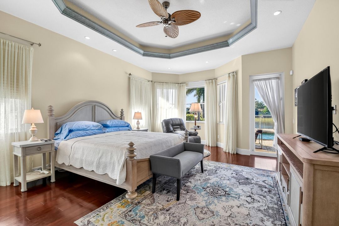 For Sale: $1,300,000 (4 beds, 3 baths, 3161 Square Feet)