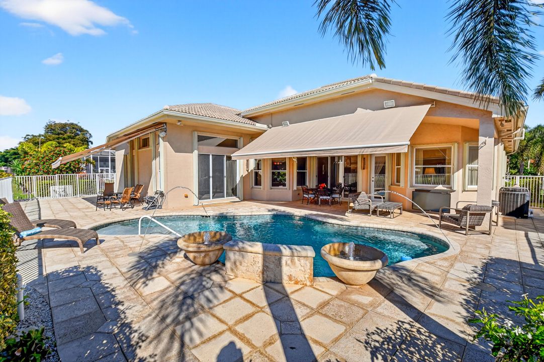 For Sale: $1,300,000 (4 beds, 3 baths, 3161 Square Feet)