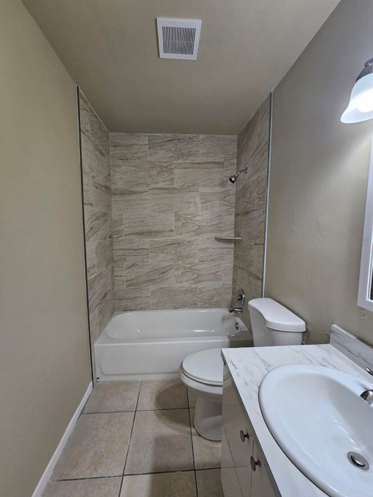 En Renta: $2,300 (3 camas, 2 baños, 1312 Pies cuadrados)