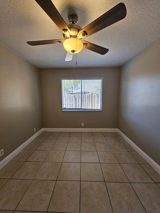 En Renta: $2,300 (3 camas, 2 baños, 1312 Pies cuadrados)