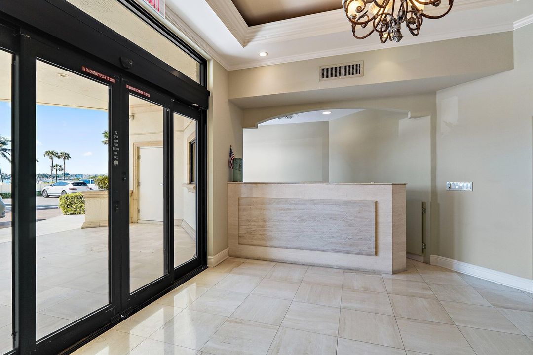 待售: $2,095,000 (3 贝兹, 3 浴室, 2676 平方英尺)