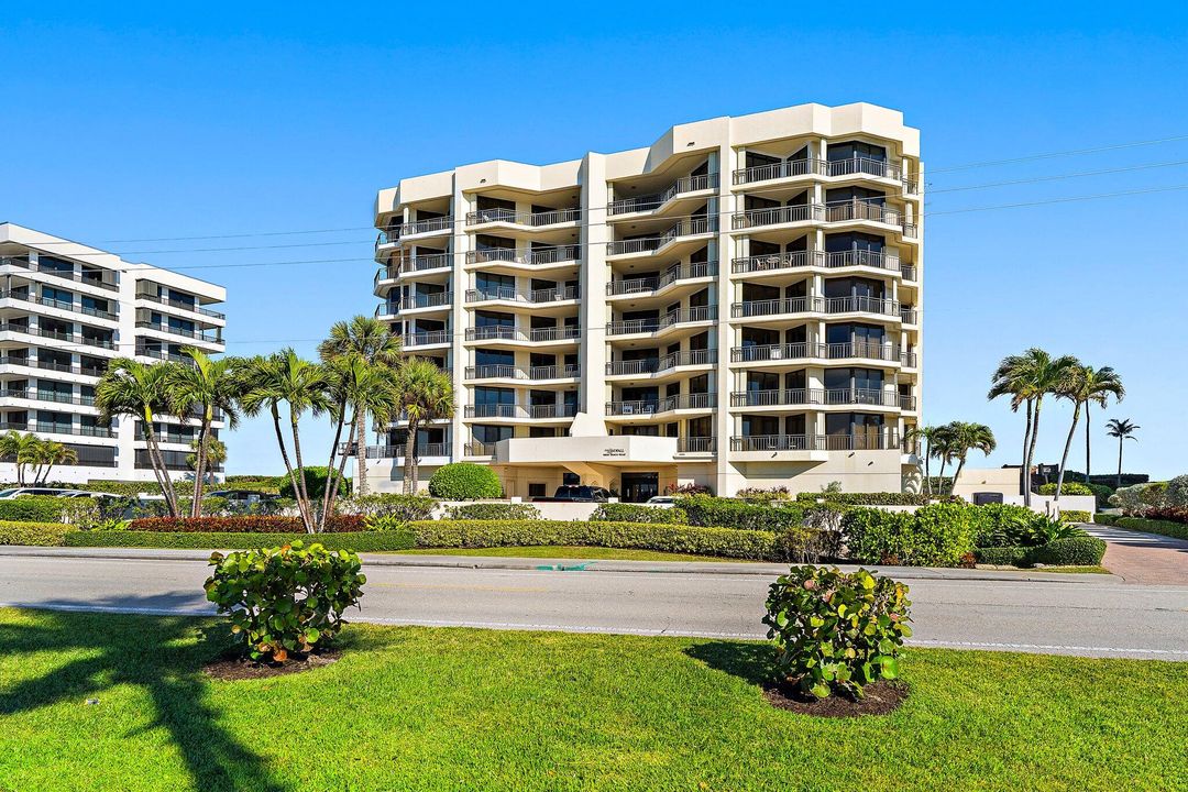 待售: $2,095,000 (3 贝兹, 3 浴室, 2676 平方英尺)