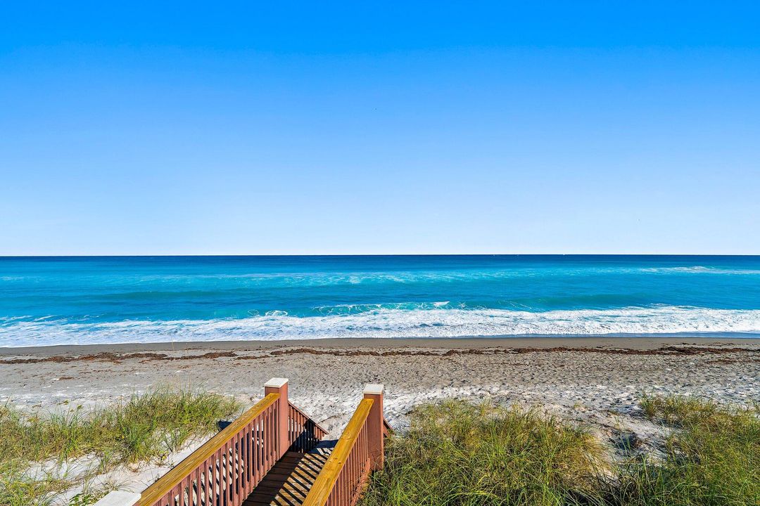 待售: $2,095,000 (3 贝兹, 3 浴室, 2676 平方英尺)