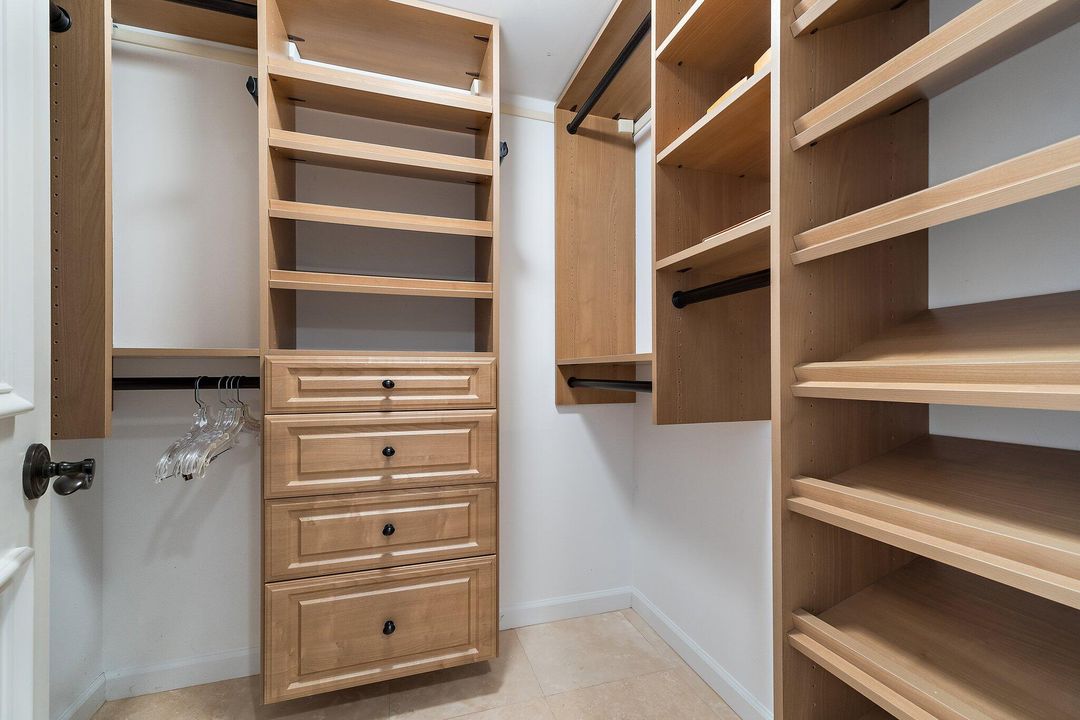 待售: $2,095,000 (3 贝兹, 3 浴室, 2676 平方英尺)