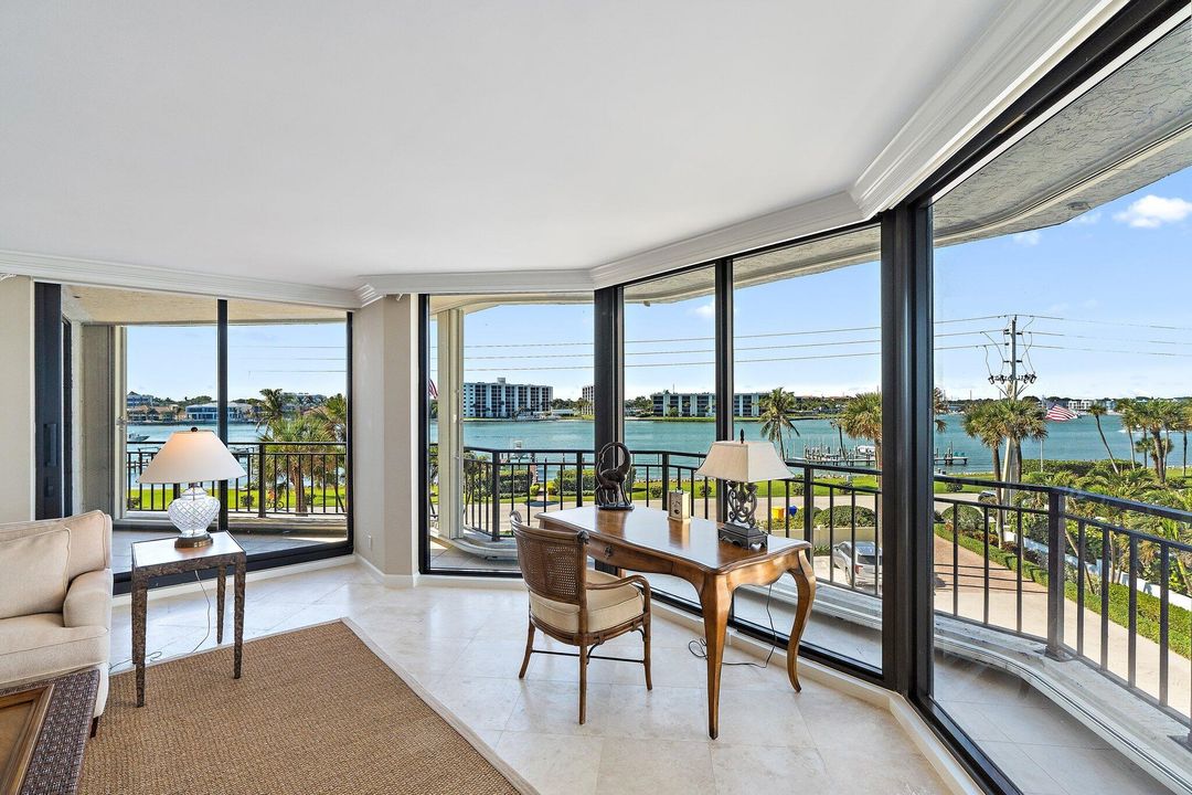 待售: $2,095,000 (3 贝兹, 3 浴室, 2676 平方英尺)