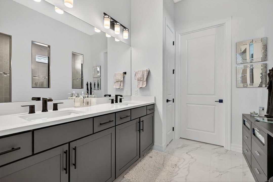 En Renta: $5,000 (3 camas, 2 baños, 2087 Pies cuadrados)