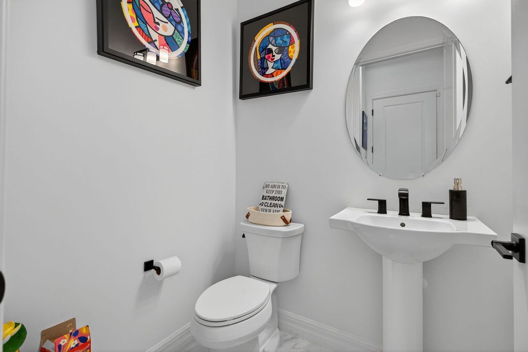 En Renta: $5,000 (3 camas, 2 baños, 2087 Pies cuadrados)