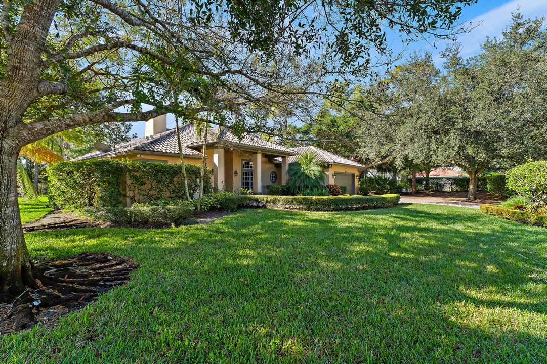 На продажу: $878,500 (4 спален, 3 ванн, 2735 Квадратных фут)