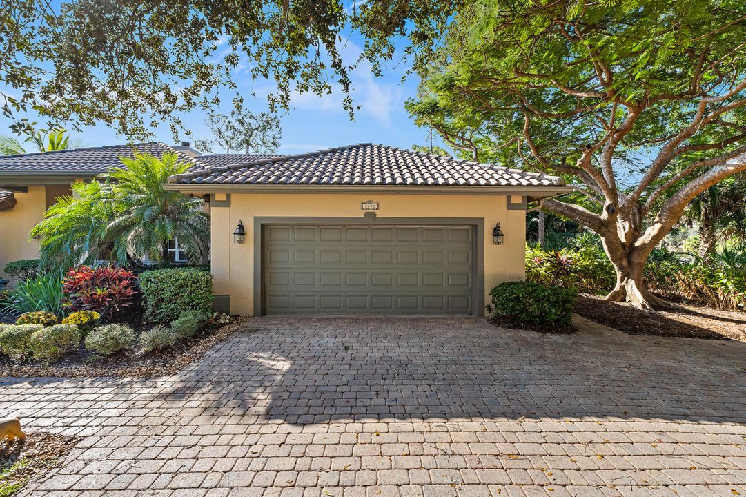 На продажу: $878,500 (4 спален, 3 ванн, 2735 Квадратных фут)