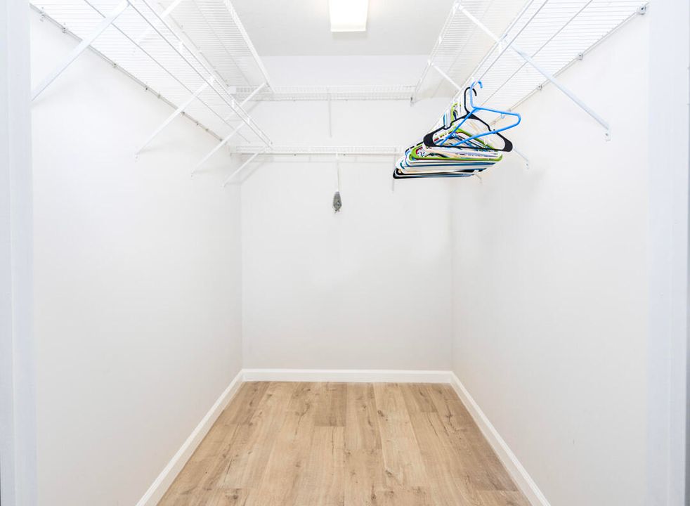 En Venta: $379,000 (2 camas, 2 baños, 1343 Pies cuadrados)