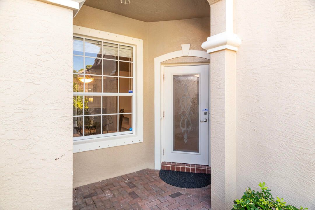 En Venta: $379,000 (2 camas, 2 baños, 1343 Pies cuadrados)