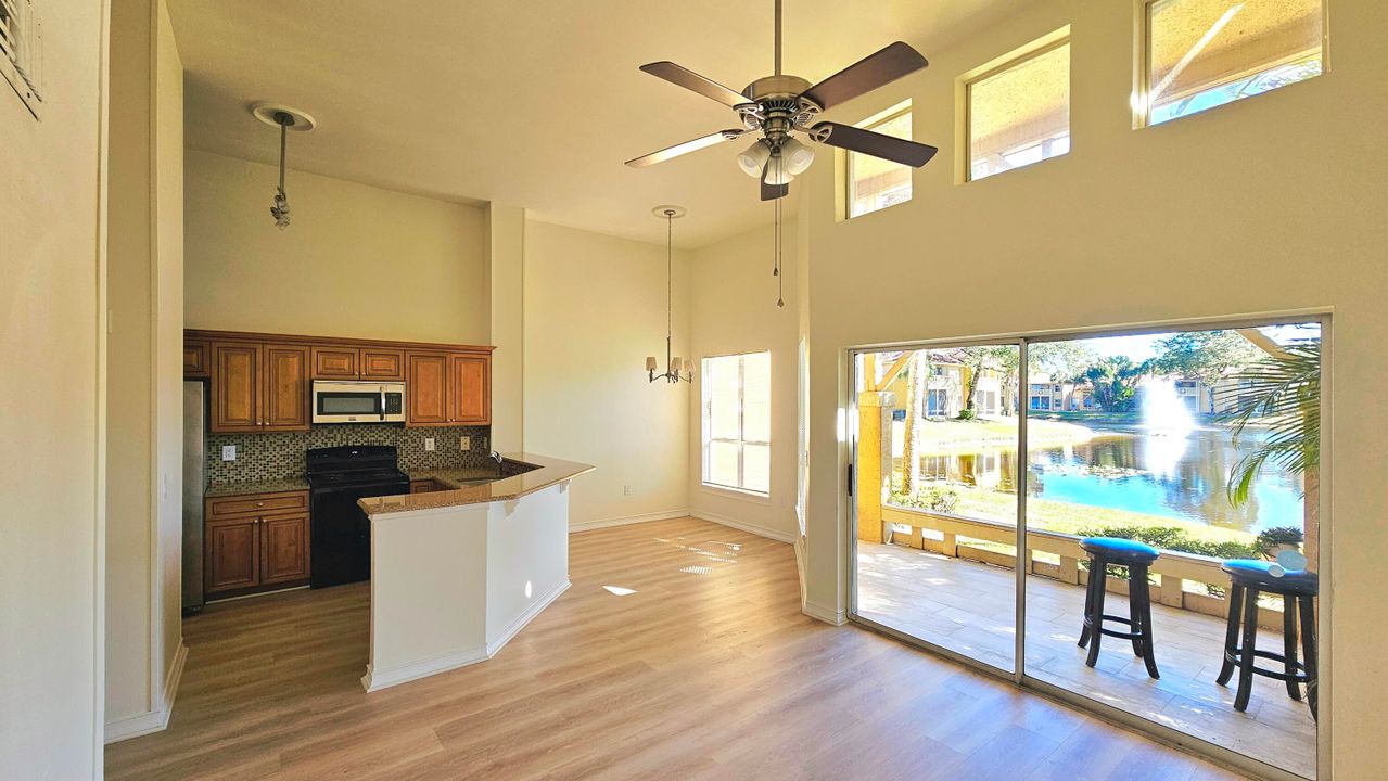 En Renta: $2,100 (2 camas, 2 baños, 1101 Pies cuadrados)