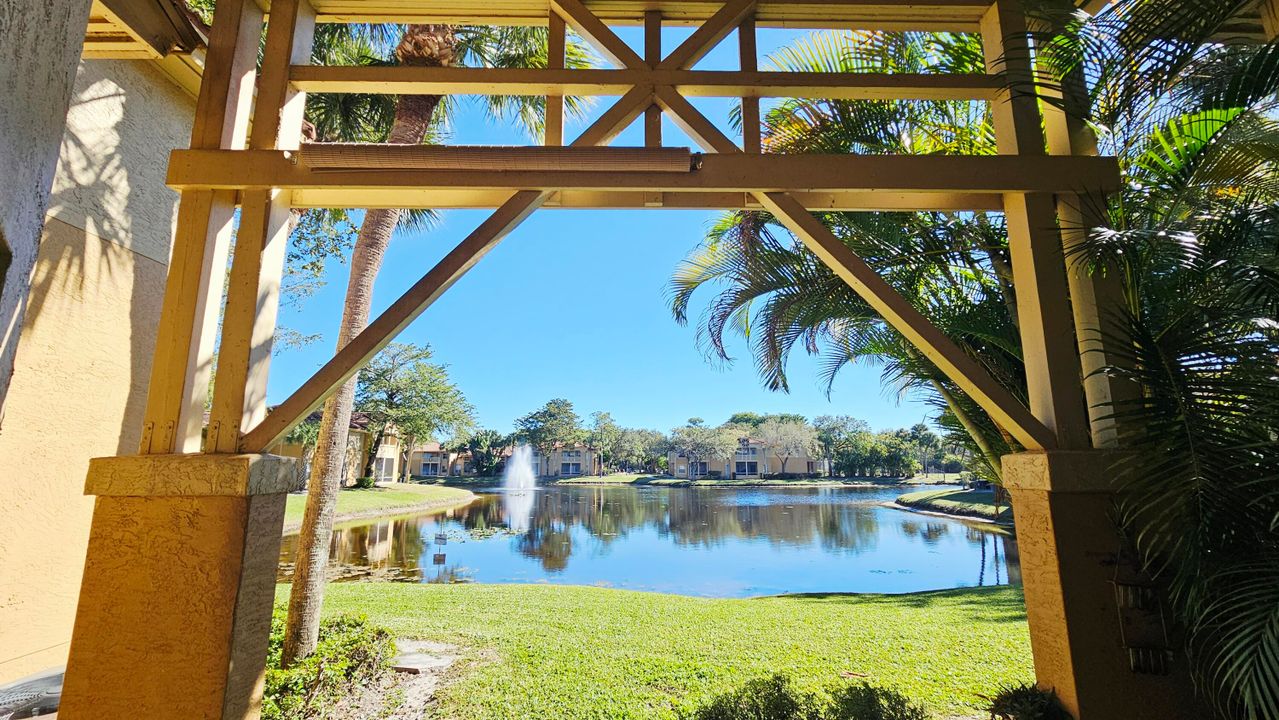 En Renta: $2,100 (2 camas, 2 baños, 1101 Pies cuadrados)