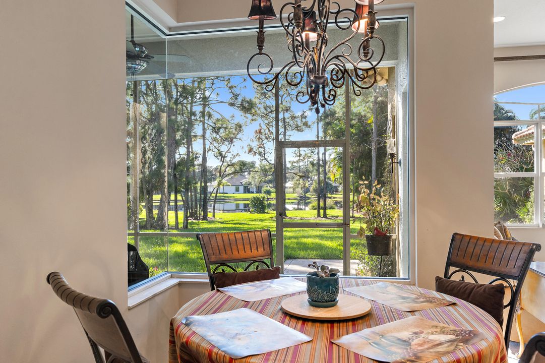 На продажу: $878,500 (4 спален, 3 ванн, 2735 Квадратных фут)