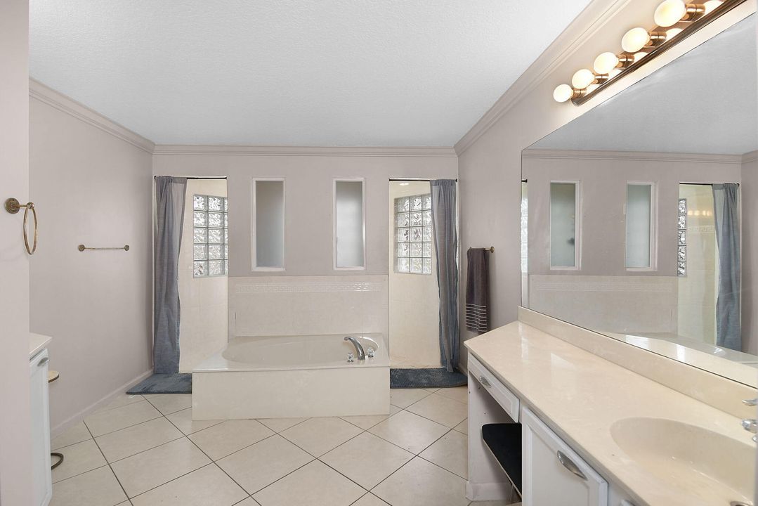 待售: $575,000 (5 贝兹, 3 浴室, 2624 平方英尺)