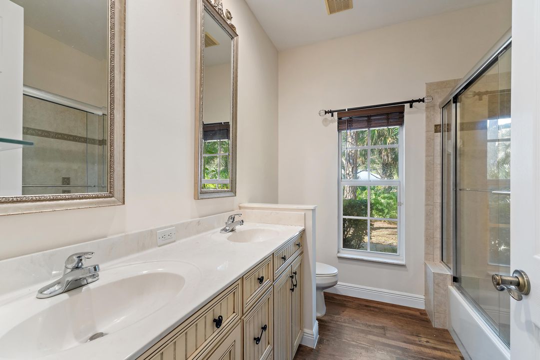 На продажу: $878,500 (4 спален, 3 ванн, 2735 Квадратных фут)