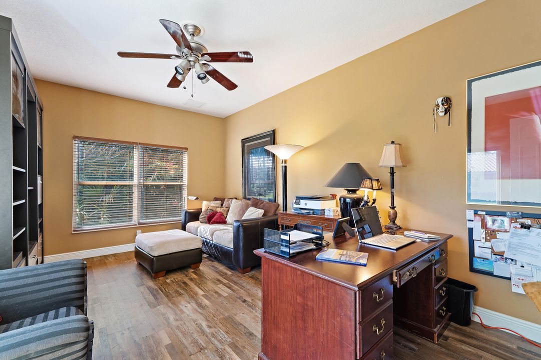 На продажу: $878,500 (4 спален, 3 ванн, 2735 Квадратных фут)