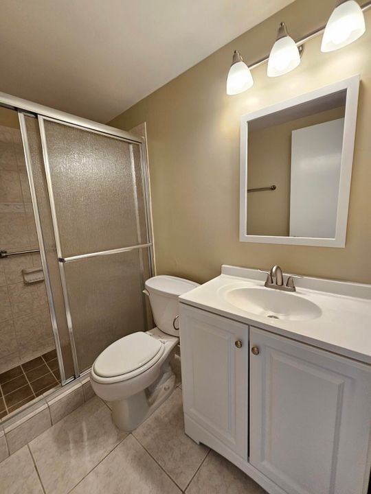 En Renta: $1,350 (2 camas, 1 baños, 819 Pies cuadrados)