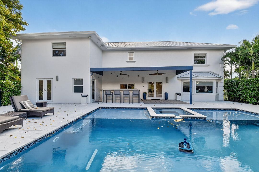 For Rent: $14,900 (4 beds, 3 baths, 3390 Square Feet)