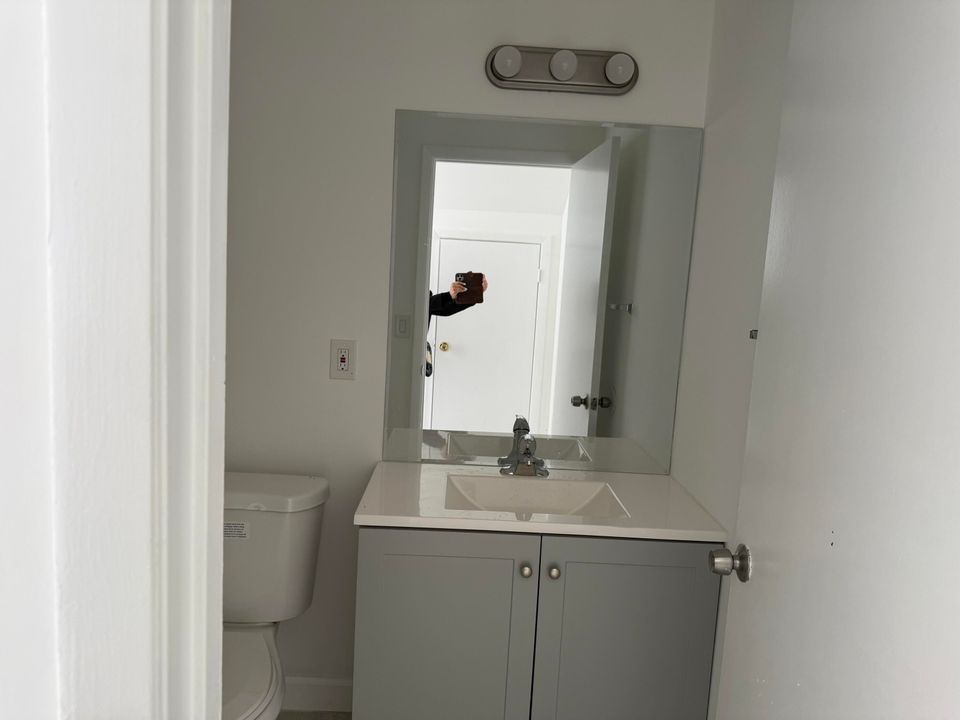 出租: $2,500 (3 贝兹, 2 浴室, 1260 平方英尺)