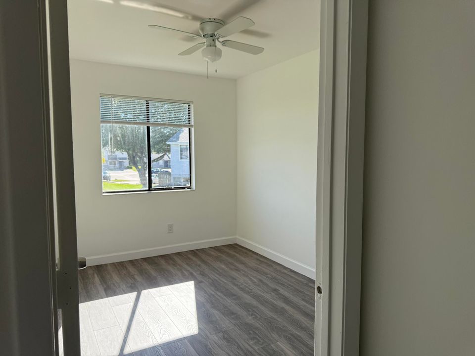 出租: $2,500 (3 贝兹, 2 浴室, 1260 平方英尺)