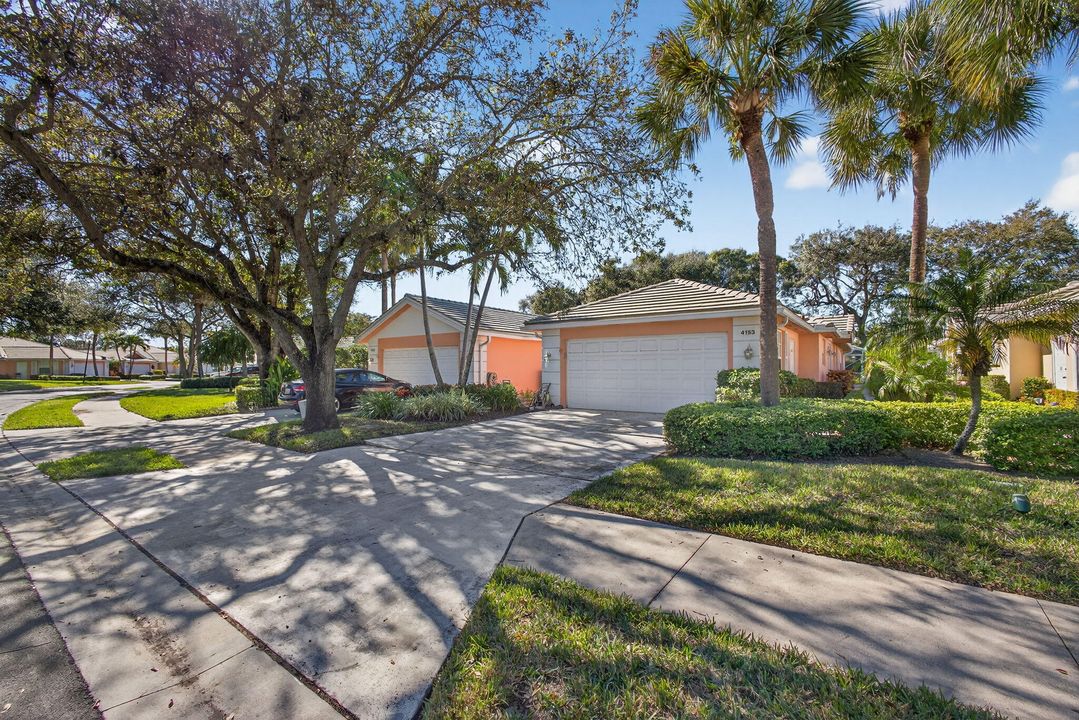 待售: $525,000 (2 贝兹, 2 浴室, 1525 平方英尺)