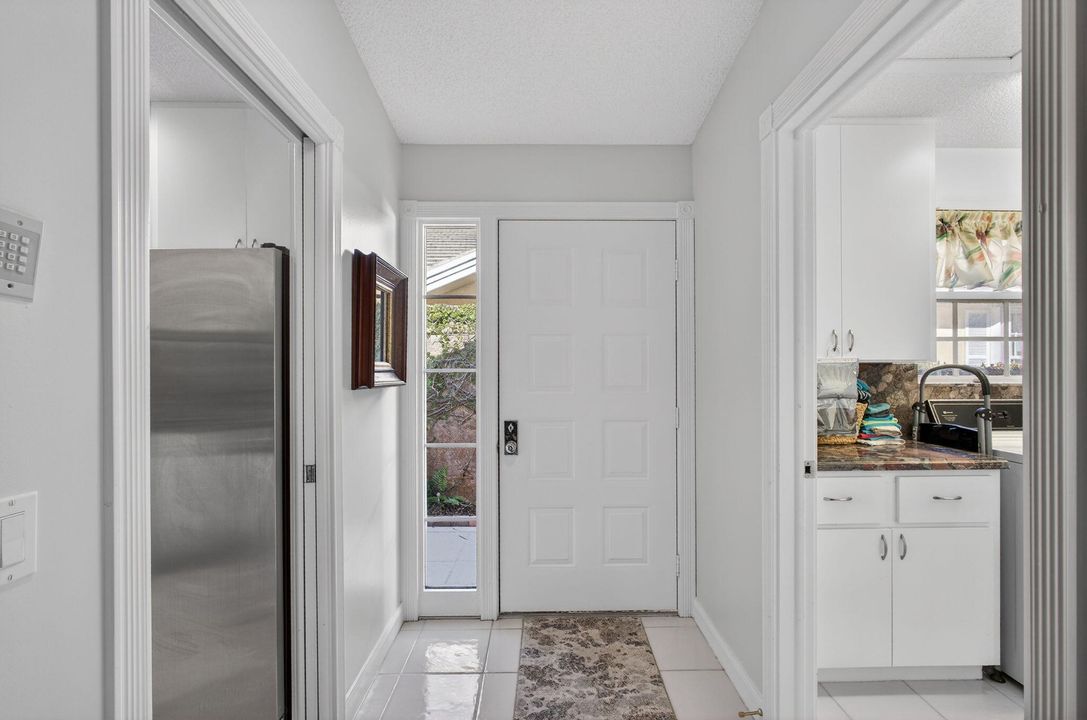 待售: $525,000 (2 贝兹, 2 浴室, 1525 平方英尺)