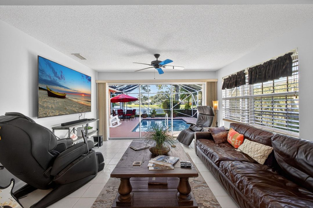 待售: $525,000 (2 贝兹, 2 浴室, 1525 平方英尺)