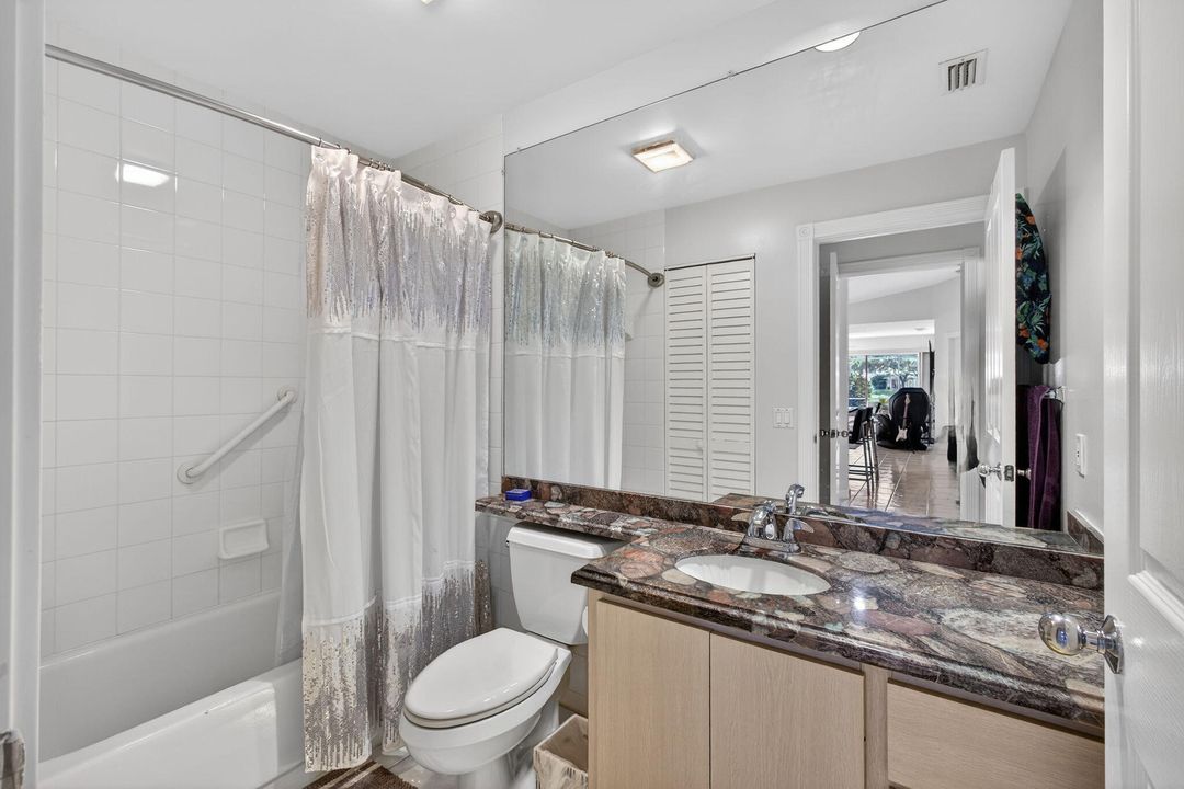 待售: $525,000 (2 贝兹, 2 浴室, 1525 平方英尺)