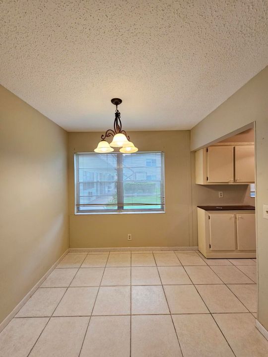 En Renta: $1,400 (2 camas, 1 baños, 819 Pies cuadrados)