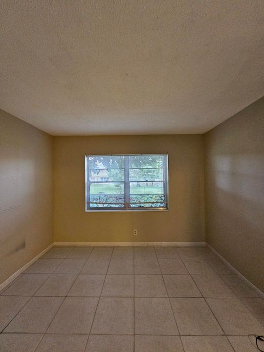 En Renta: $1,400 (2 camas, 1 baños, 819 Pies cuadrados)