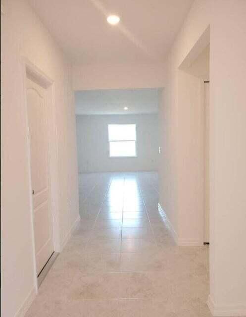 出租: $2,800 (4 贝兹, 2 浴室, 1867 平方英尺)