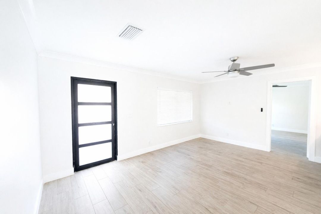 En Renta: $4,700 (3 camas, 2 baños, 1746 Pies cuadrados)