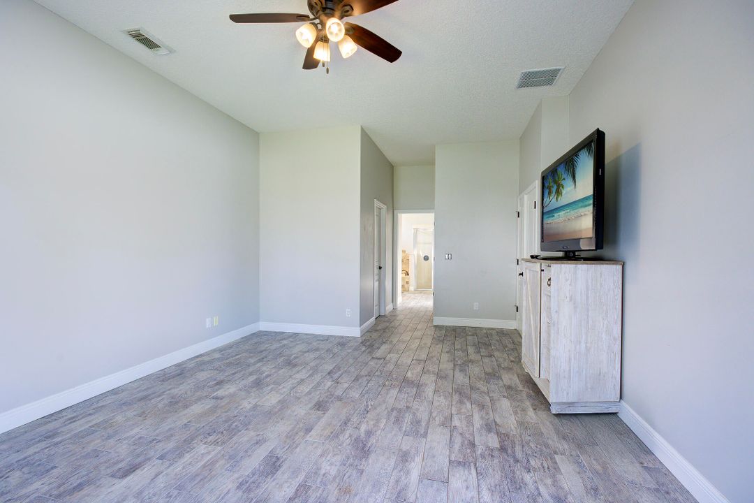 待售: $499,000 (3 贝兹, 2 浴室, 2413 平方英尺)