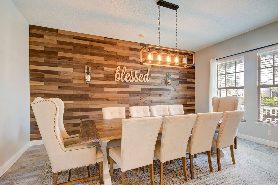 待售: $499,000 (3 贝兹, 2 浴室, 2413 平方英尺)