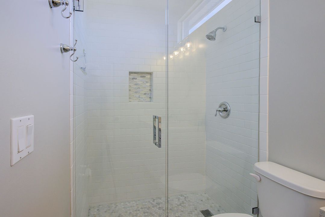 待售: $499,000 (3 贝兹, 2 浴室, 2413 平方英尺)