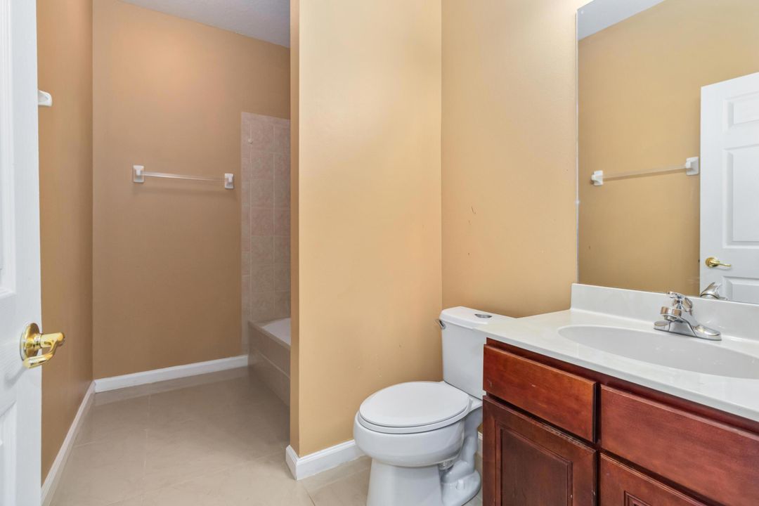 En Renta: $4,000 (5 camas, 4 baños, 3489 Pies cuadrados)