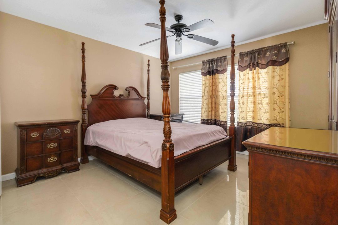 En Renta: $4,000 (5 camas, 4 baños, 3489 Pies cuadrados)