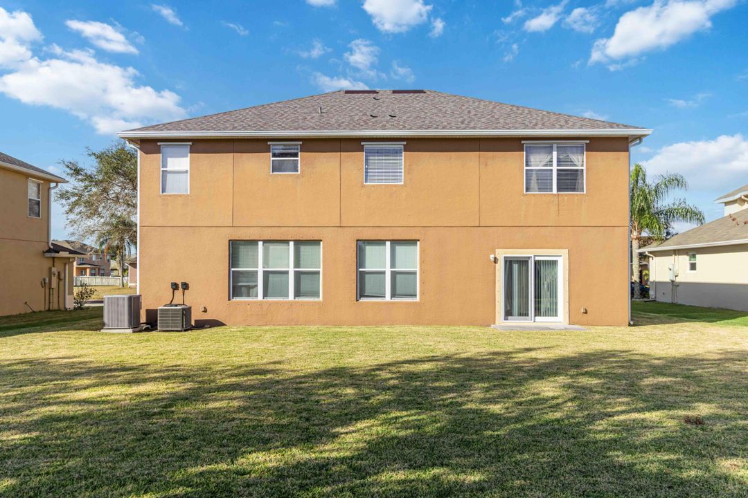 En Renta: $4,000 (5 camas, 4 baños, 3489 Pies cuadrados)