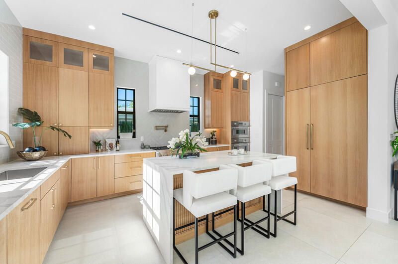 For Sale: $4,995,000 (5 beds, 4 baths, 3353 Square Feet)