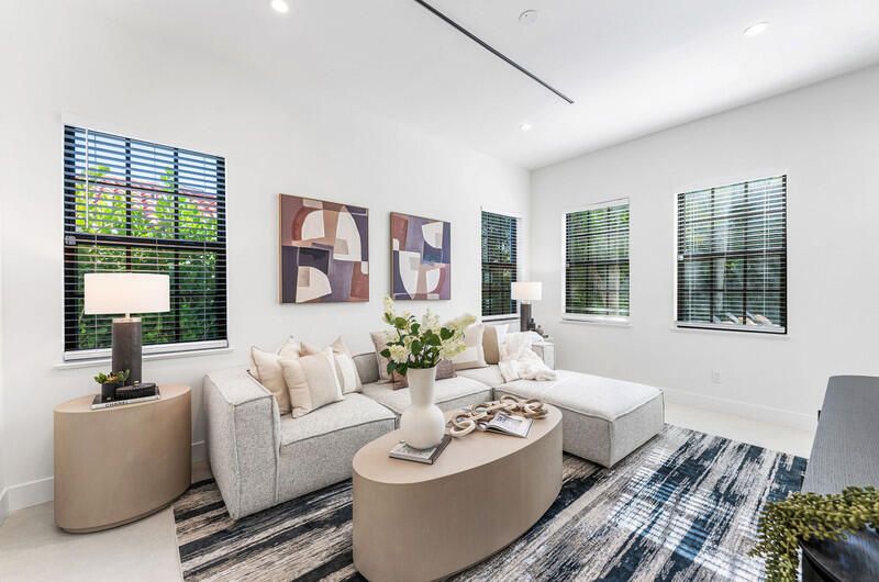 For Sale: $4,995,000 (5 beds, 4 baths, 3353 Square Feet)