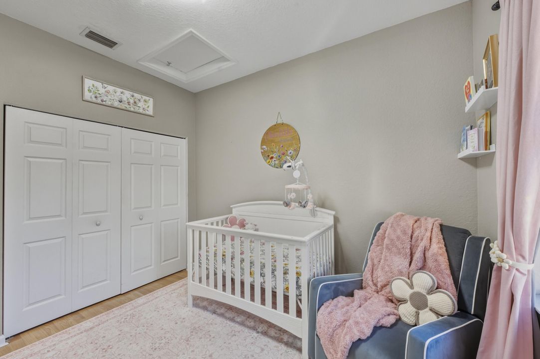 En Venta: $320,000 (3 camas, 2 baños, 1362 Pies cuadrados)