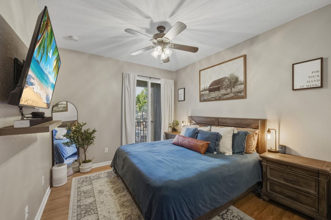 En Venta: $320,000 (3 camas, 2 baños, 1362 Pies cuadrados)